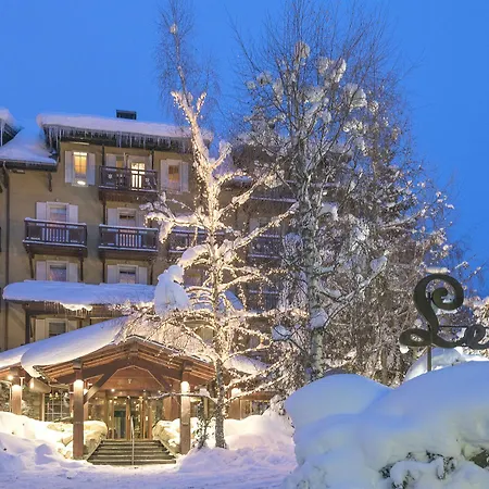 Park Hotell 5*